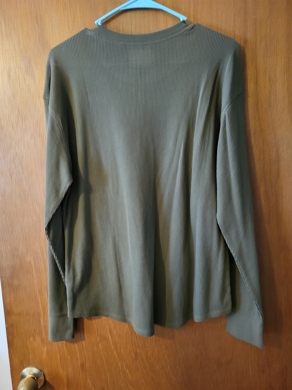 Time and Tru Olive Green Ribbed Long Sleeve Tee - Picture 3 of 3